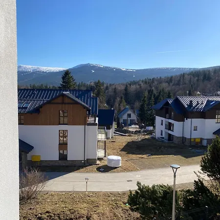 Szklarska Krokus Ii - Nowy, Wysoki Standard, Kolej Na Szrenicę 7 Minut Samochodem, światłowód, Agd, Tv, Parking Bezpłatny * Szklarska Poręba