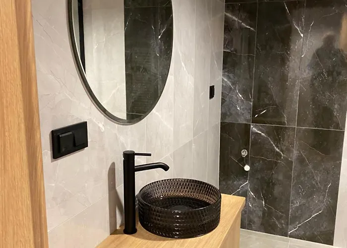 Szklarska Krokus Ii - Nowy, Wysoki Standard, Kolej Na Szrenicę 7 Minut Samochodem, światłowód, Agd, Tv, Parking Bezpłatny Apartament Szklarska Poręba